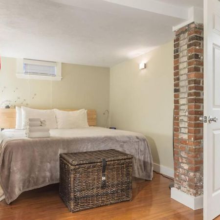 Parking - Private Entrance - King Beds Apartment Boston Luaran gambar